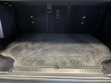 Car image 35