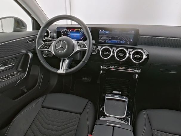 Mercedes-Benz A 200 120 kW image number 6