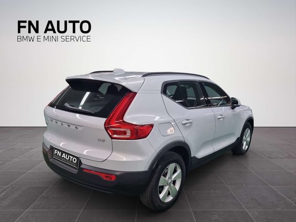 Volvo XC40 D3 Geartronic Momentum 110 kW image number 6