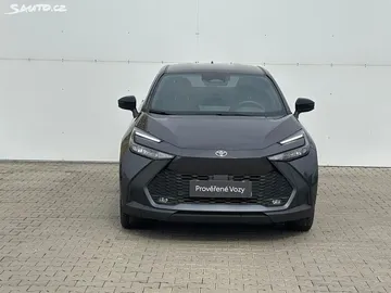 Car image 3