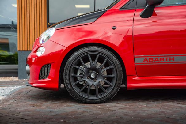 Abarth 500 1.4 T Jet 595 Competizione 132 kW image number 8