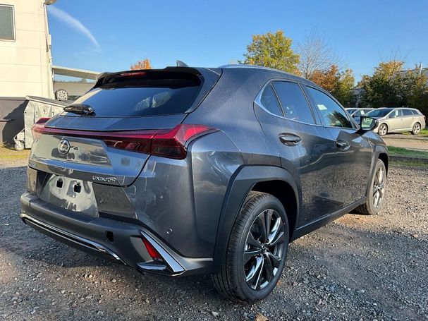 Lexus UX 300h 146 kW image number 4