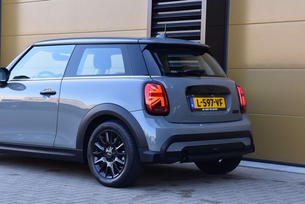 Mini Cooper Essential 100 kW image number 2