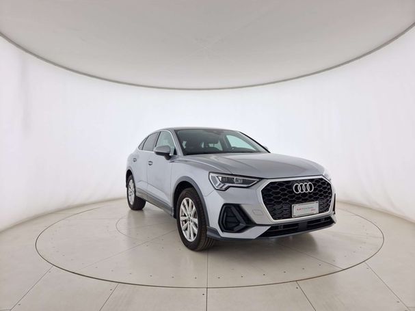 Audi Q3 45 TFSIe S tronic Sportback Business 180 kW image number 6