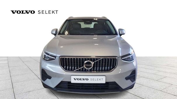 Volvo XC40 B3 Plus 120 kW image number 2