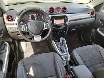 Car image 12