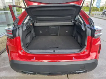 Car image 33