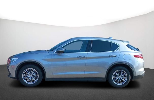 Alfa Romeo Stelvio 2.2 Q4 Super 140 kW image number 5