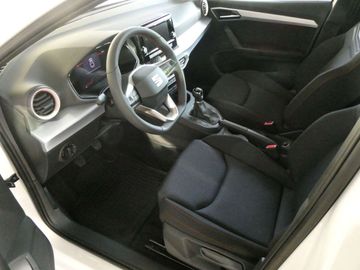 Car image 8