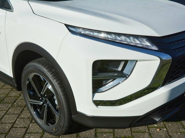 Mitsubishi Eclipse Cross PHEV AWD 138 kW image number 3