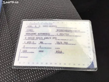 Car image 36