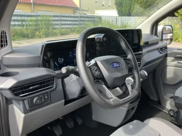 Car image 33