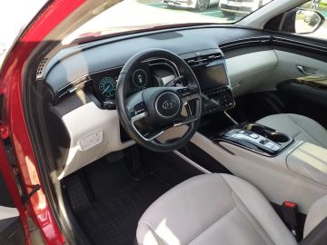 Car image 15