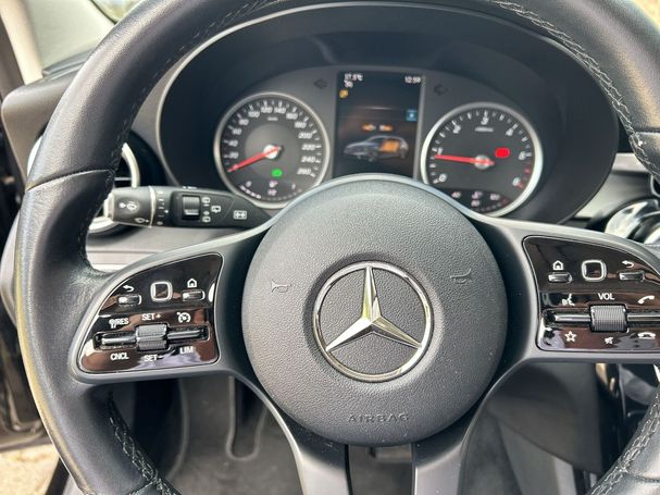 Mercedes-Benz C 200 d T Avantgarde 118 kW image number 18