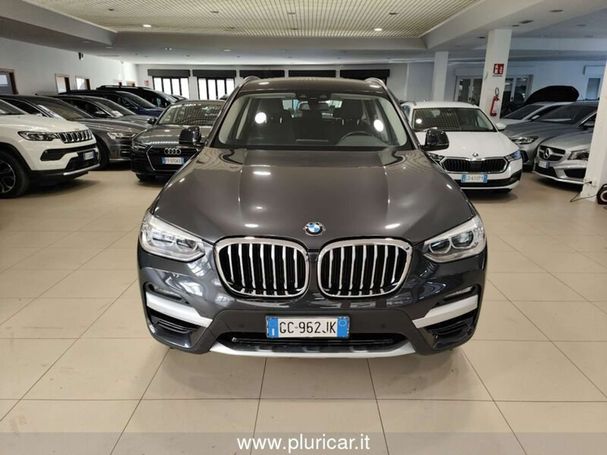 BMW X3 xDrive30e xLine 215 kW image number 17