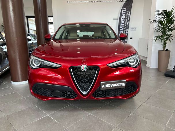 Alfa Romeo Stelvio 2.2 Q4 155 kW image number 3