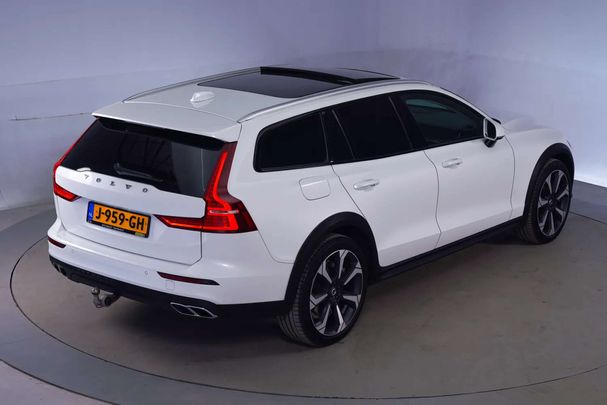 Volvo V60 AWD B5 184 kW image number 19