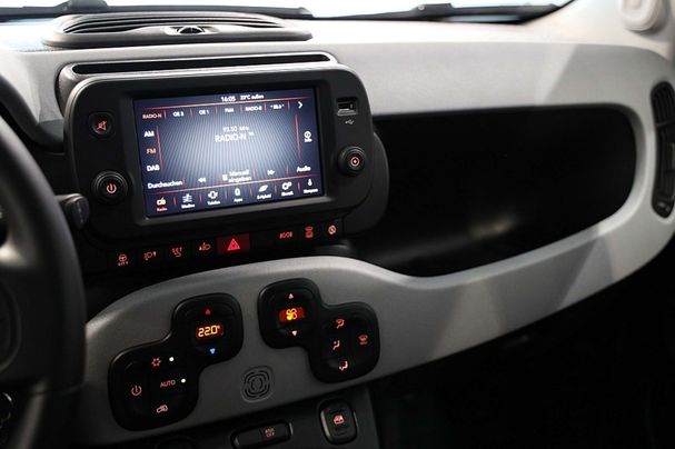 Fiat Panda Hybrid GARMIN 51 kW image number 13