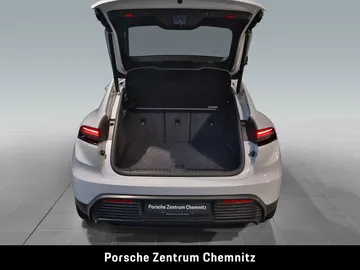 Car image 39