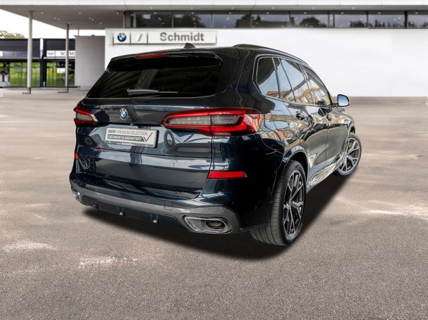 BMW X5 45e xDrive 290 kW image number 2