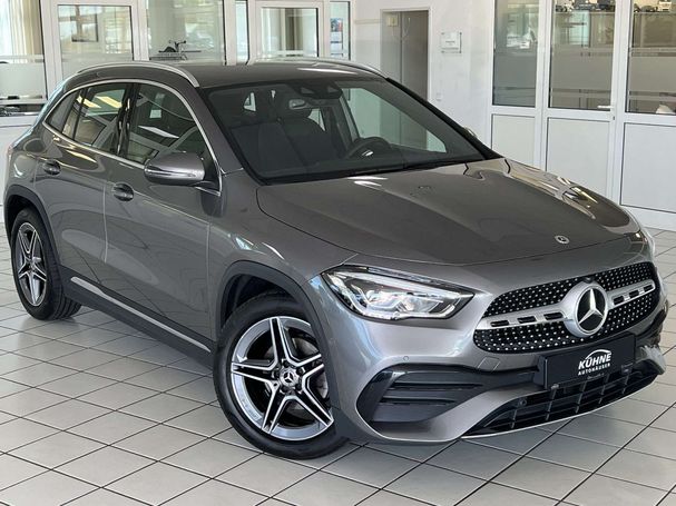 Mercedes-Benz GLA 180 100 kW image number 1