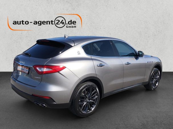 Maserati Levante Q4 202 kW image number 3