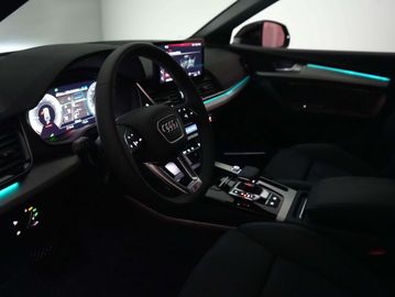 Car image 36