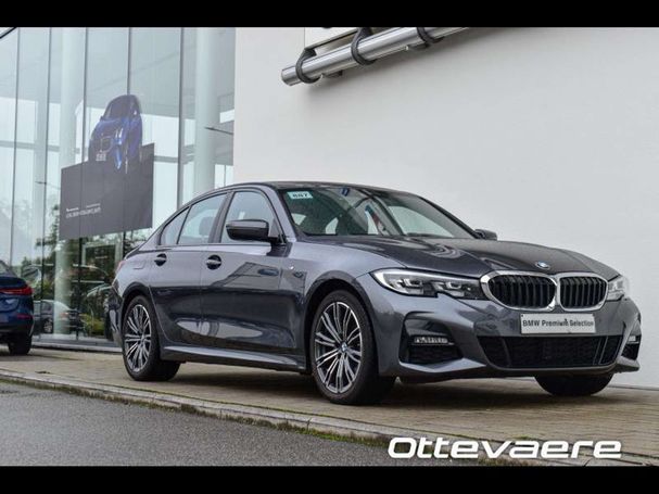 BMW 320i M Sport xDrive 135 kW image number 14