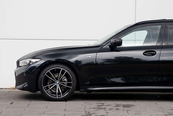 BMW 320i Touring 135 kW image number 27