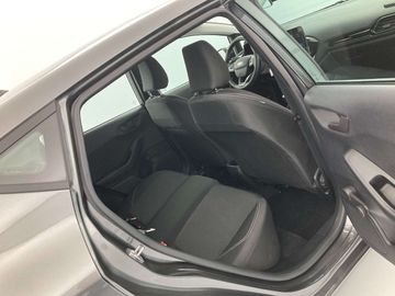 Car image 30