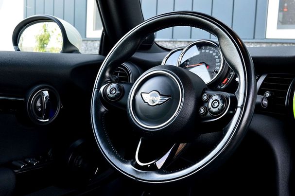 Mini Cooper S Cabrio 141 kW image number 32