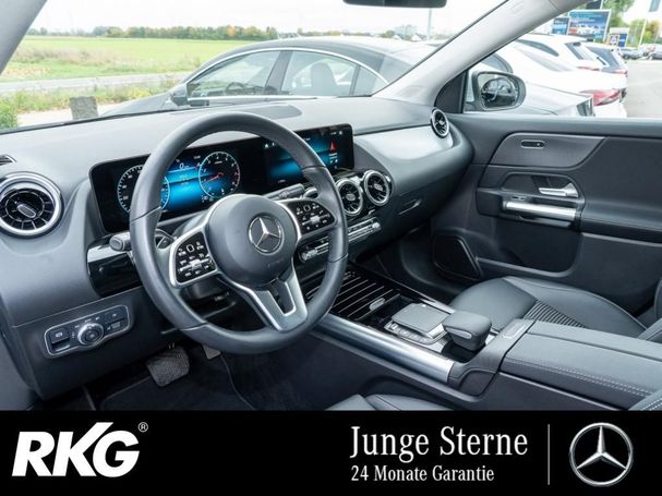 Mercedes-Benz GLA 180 100 kW image number 11