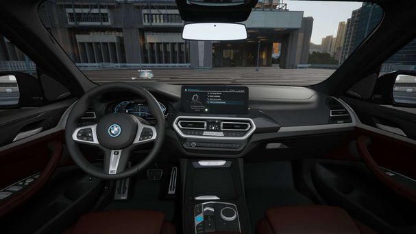 BMW iX3 80 kWh 210 kW image number 6