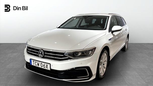 Volkswagen Passat GTE DSG 163 kW image number 1