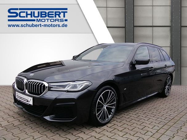 BMW 520d Touring xDrive 140 kW image number 1