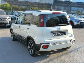 Car image 22