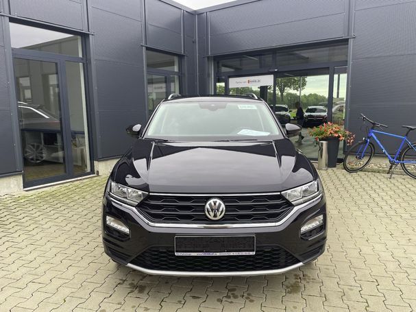 Volkswagen T-Roc 1.0 TSI Style 85 kW image number 2