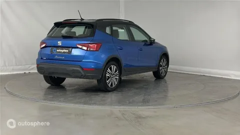 Car image 5