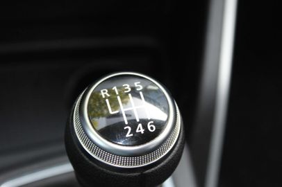 Car image 41