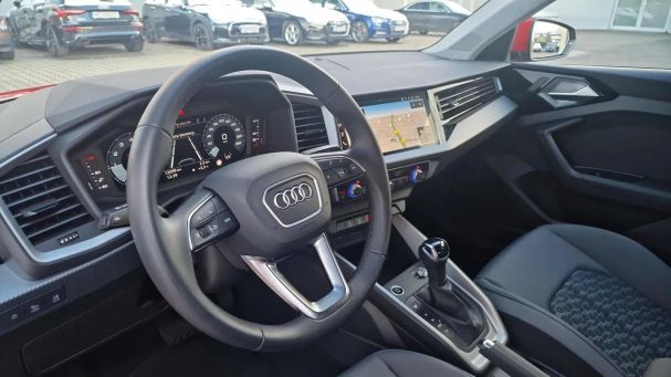 Audi A1 35 TFSI S tronic Advanced 110 kW image number 9