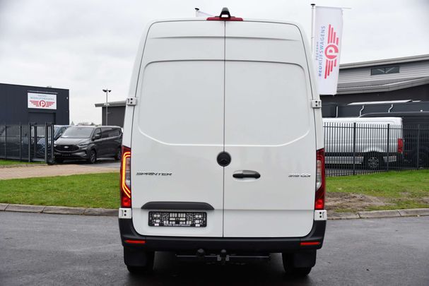 Mercedes-Benz Sprinter 319 CDI RWD 140 kW image number 33