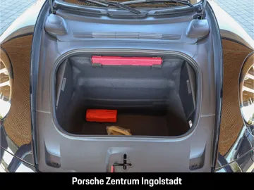 Car image 29