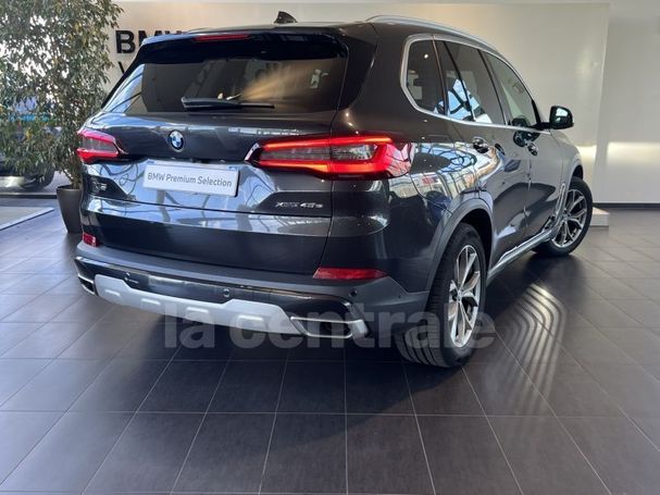 BMW X5 45e xDrive 290 kW image number 3