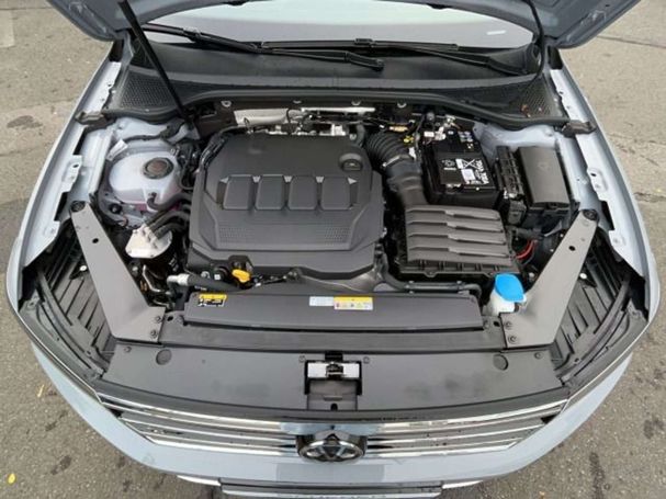 Volkswagen Passat Variant R-Line DSG 147 kW image number 16