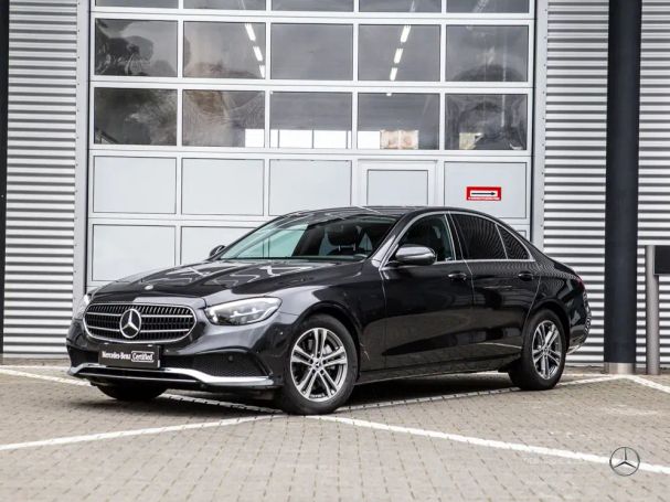 Mercedes-Benz E 220 147 kW image number 2