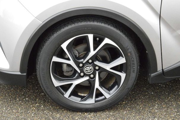 Toyota C-HR 90 kW image number 16