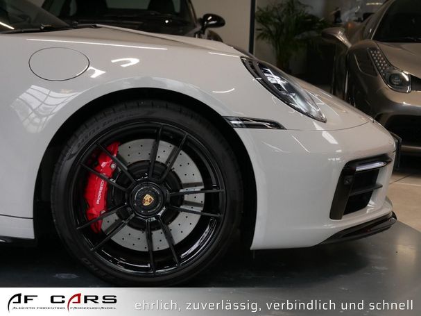 Porsche 992 GTS Cabrio 353 kW image number 4