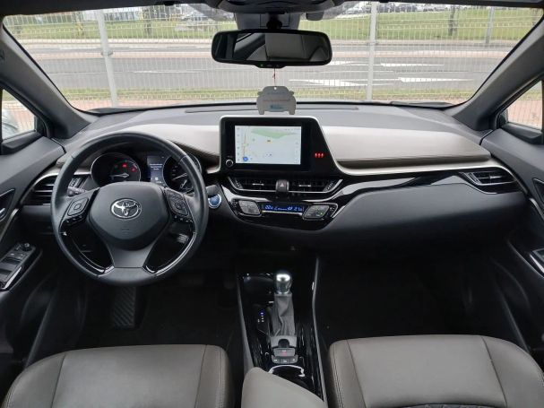 Toyota C-HR 135 kW image number 9