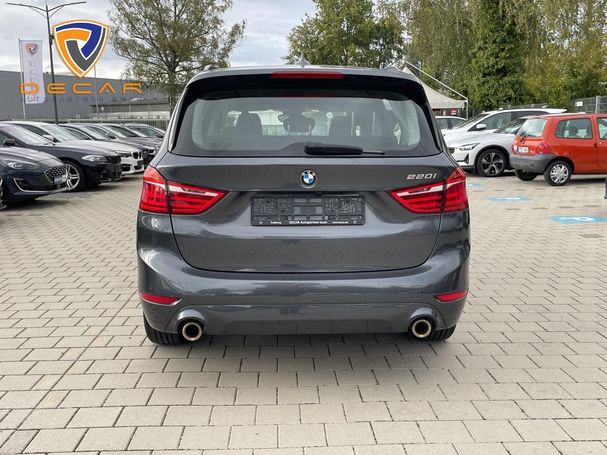 BMW 220i Advantage 141 kW image number 6