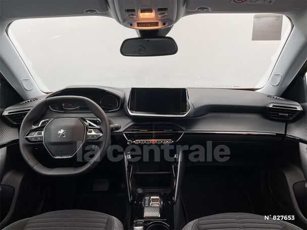 Peugeot 2008 PureTech 130 96 kW image number 6